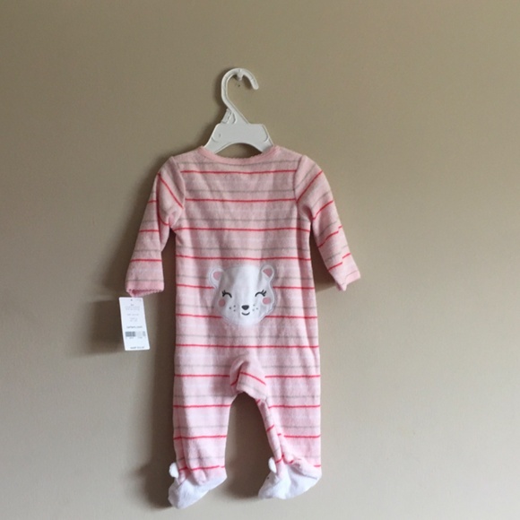 Bundle of Carter’s Baby Girl Sleep&Plays Footies size 3 mounts. - Picture 11 of 11